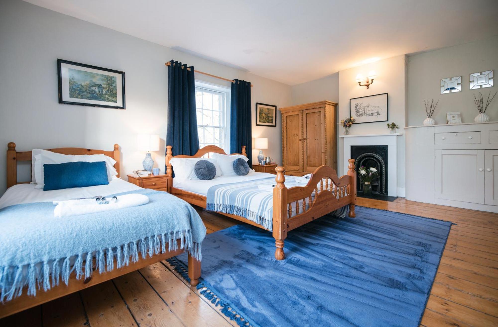 Отель Orchardleigh Estate Фроум Экстерьер фото