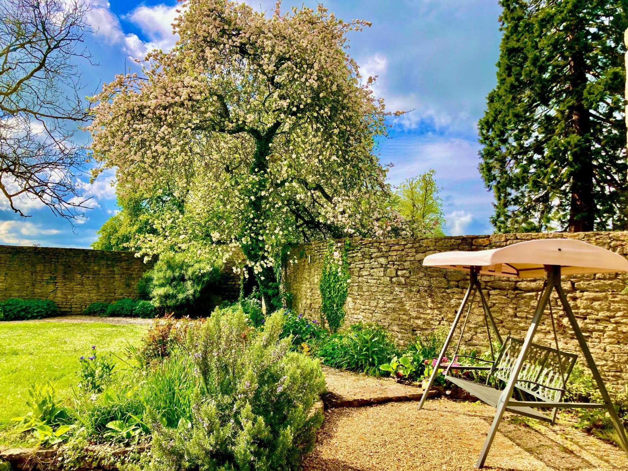 Отель Orchardleigh Estate Фроум Экстерьер фото
